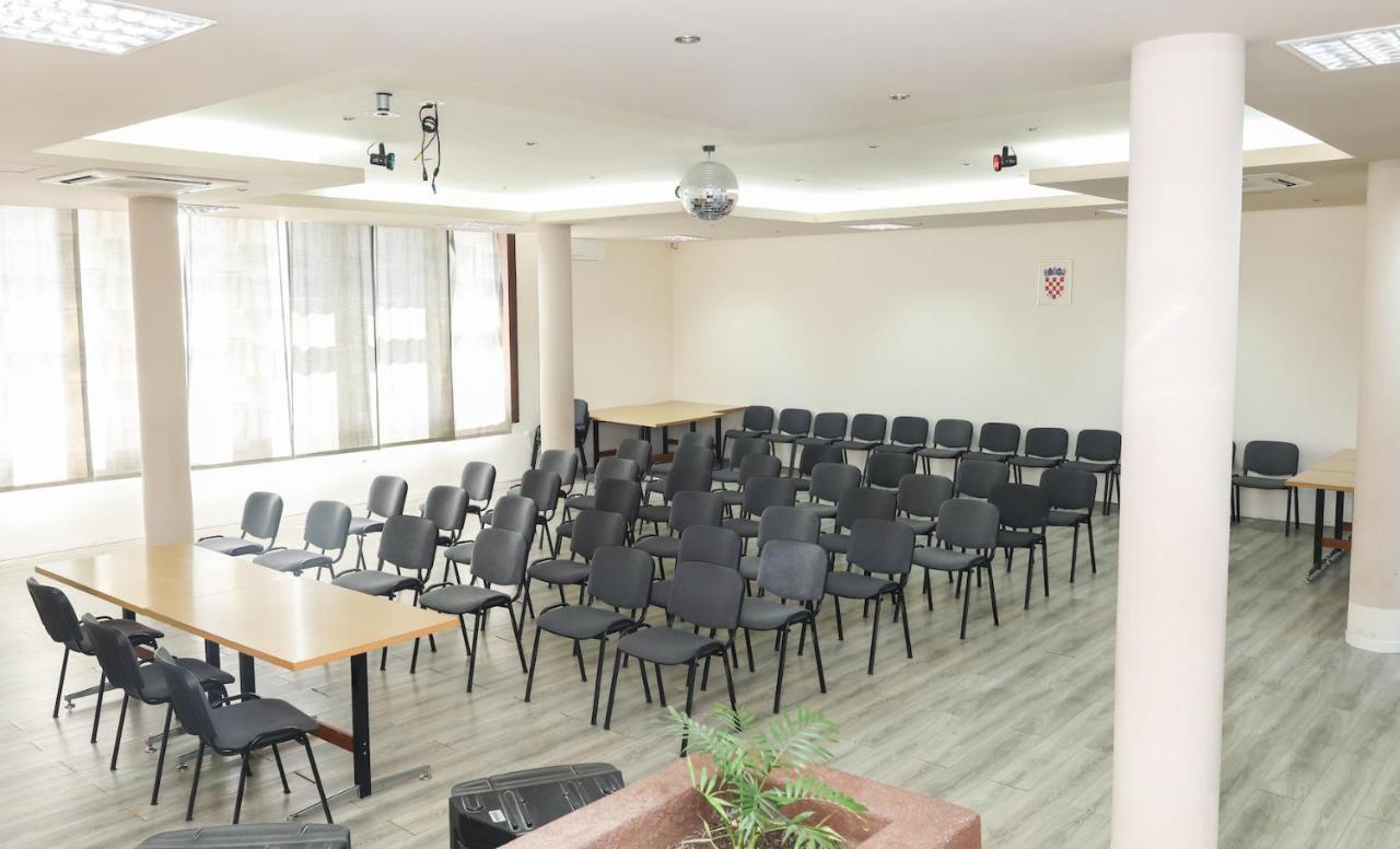 Hi Hostel Zadar Ngoại thất bức ảnh